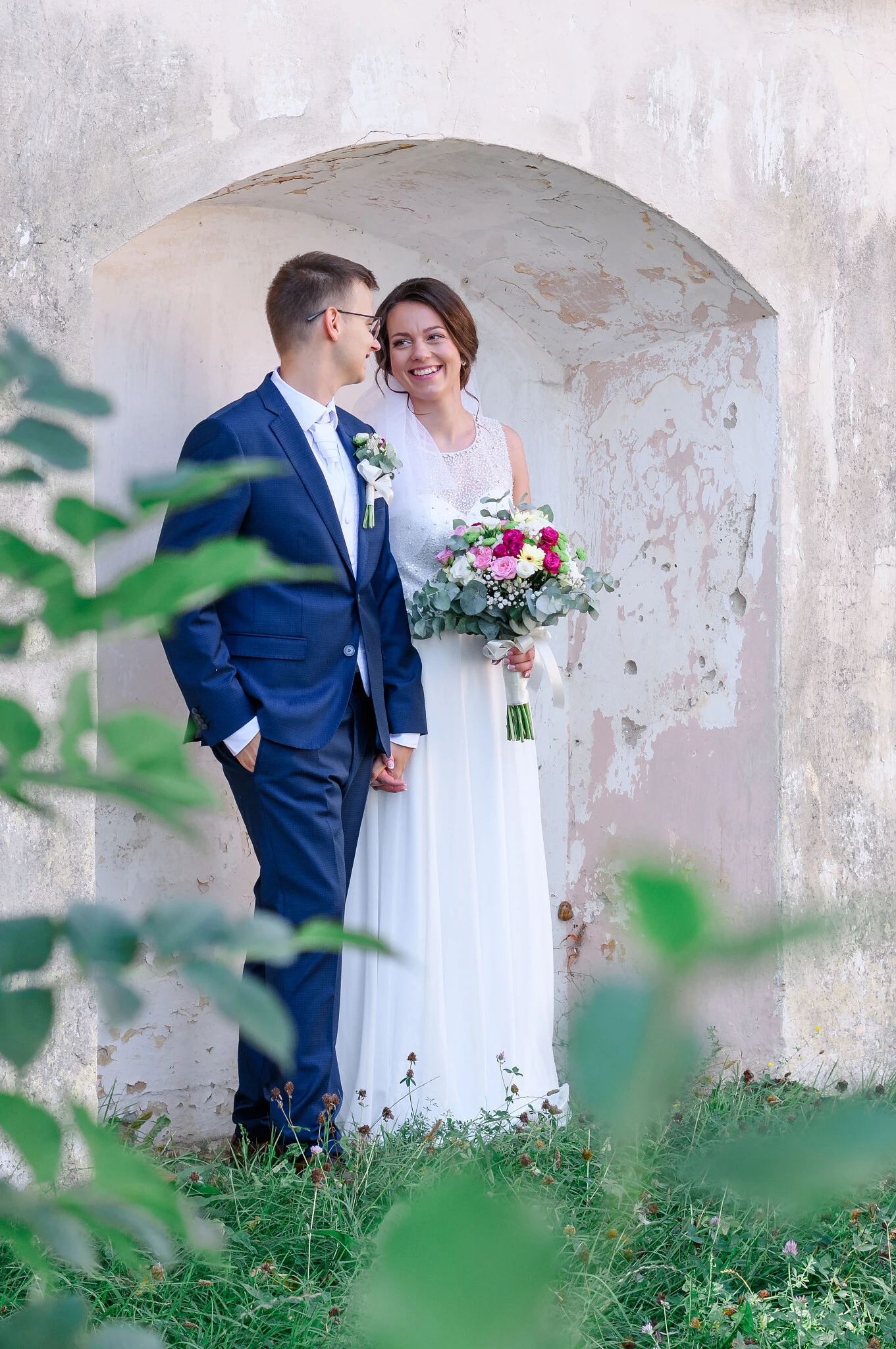 nevesta a ženích Prešov portrét pri historickej stene